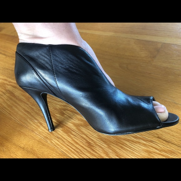 NINE WEST HEELS! - Picture 8 of 8